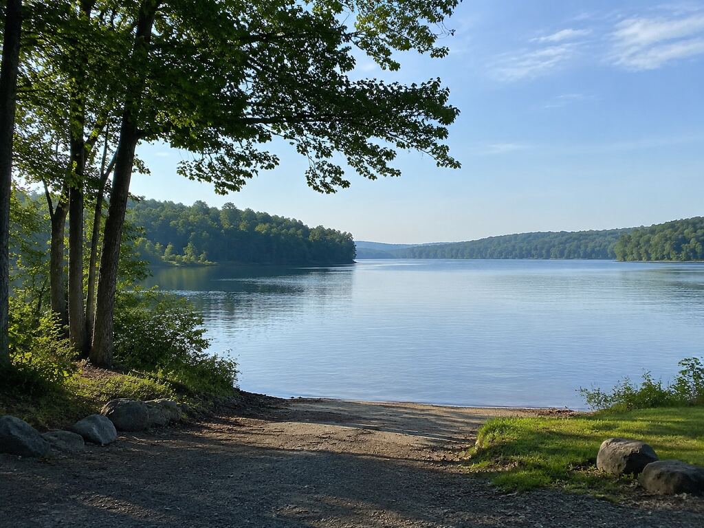 Pascoag Reservoir (Echo Lake) Boat Ramp Guide