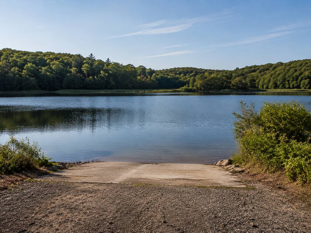 Woonasquatucket Reservoir (Stump Pond) Boat Ramp Guide