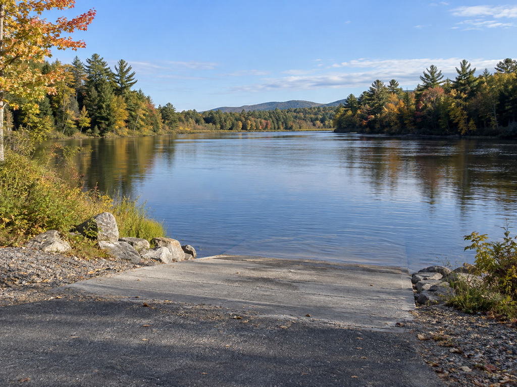 Raquette River Harrietstown Boat Launch: Accessible Ramp and Parking Guide