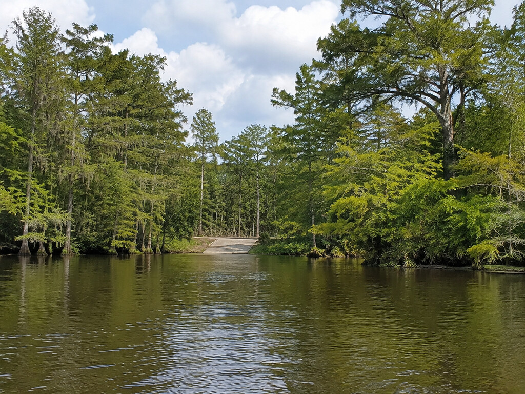 Wilsons Landing: Santee River Boat Ramp and Spillway Safety Guide