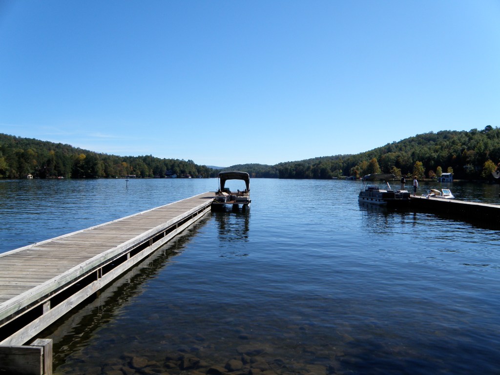 Moccasin Creek State Park Fishing: Accessible Pier & Lake Burton Guide